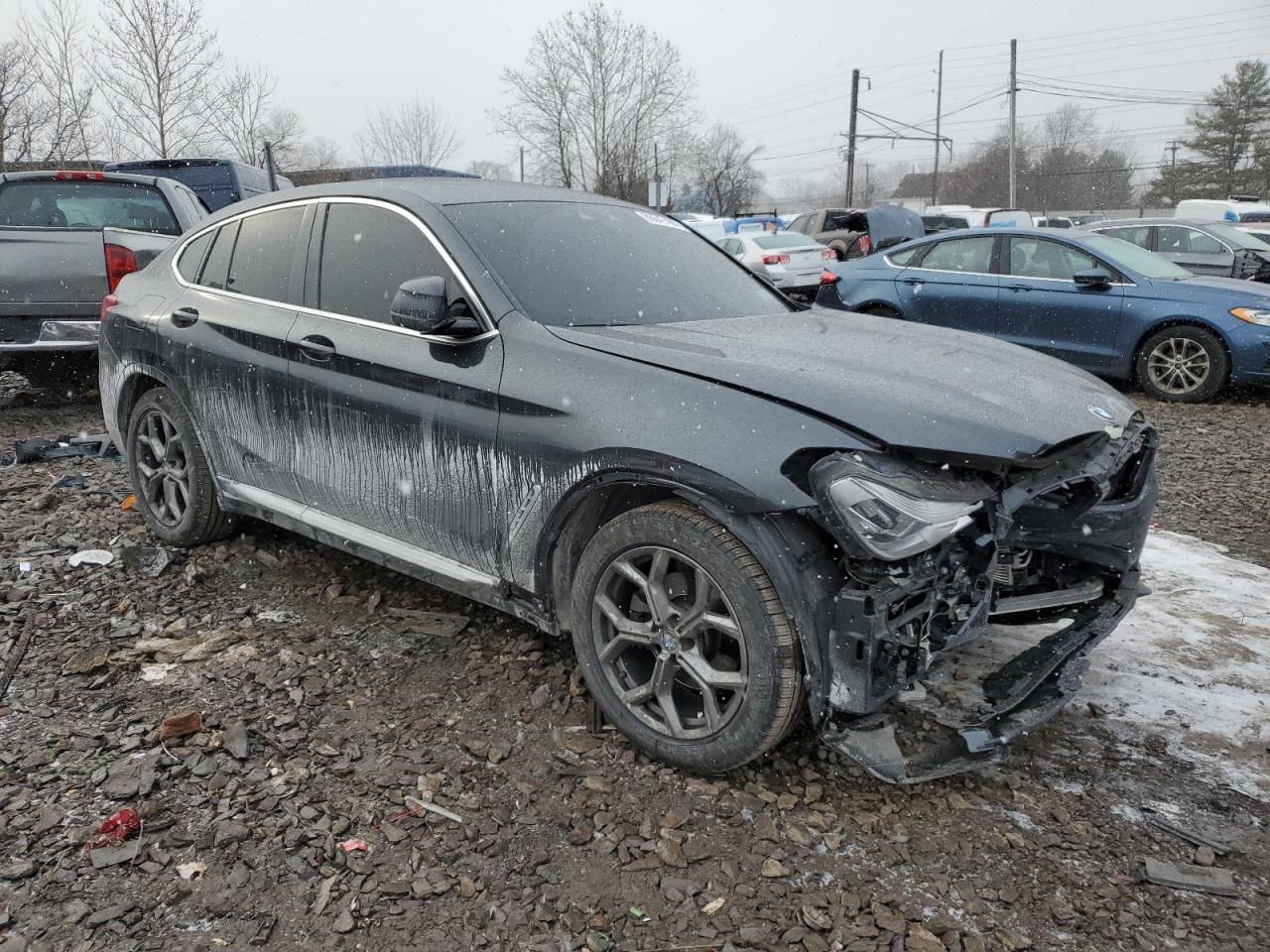 2021 BMW X4 VIN 5UX2V1C09M9E03649 Copart auction photo, front end / side damage thumbnail 4
