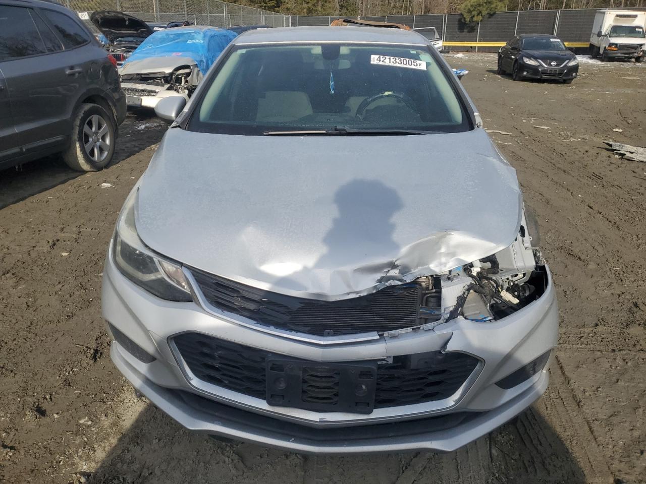 2018 Chevrolet Cruze VIN 1G1BE5SM7J7108401 Copart auction photo, front end damage thumbnail 5