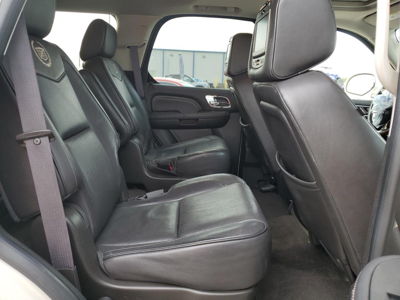 2014 Cadillac Escalade VIN 1GYS4DEF7ER209217 Copart auction photo, front end damage thumbnail 11