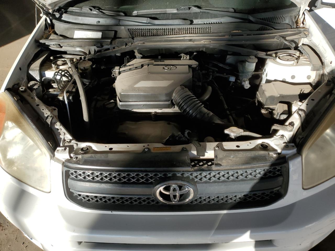 2005 Toyota RAV 4 VIN JTEGD20V850047225 Copart auction photo, rear end damage thumbnail 11