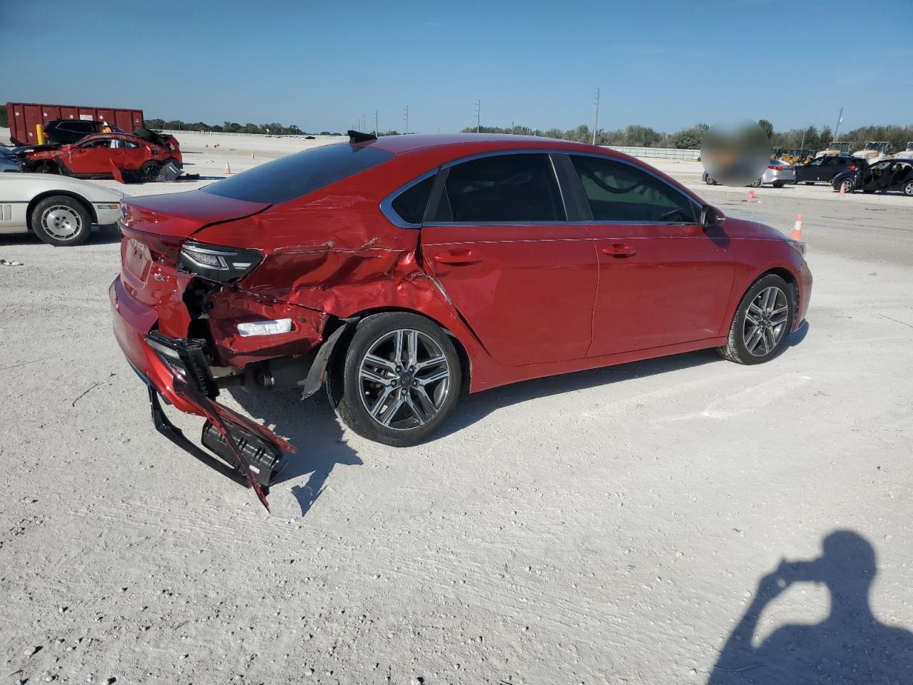 2019 KIA Forte VIN 3KPF54ADXKE027947 Copart auction photo, side / rear end damage thumbnail 3