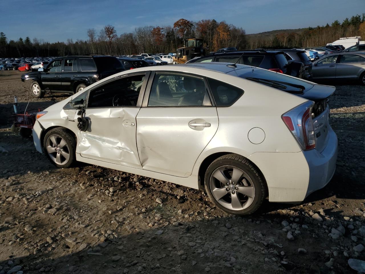 2015 Toyota Prius VIN JTDKN3DU4F0405943 Copart auction photo, front end / side damage thumbnail 2