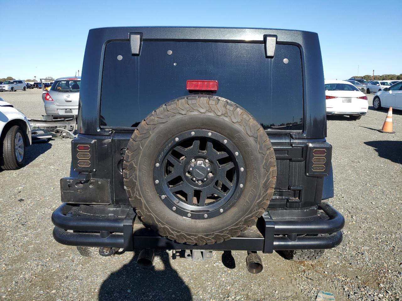 2010 Jeep Wrangler VIN 1J4BA3H19AL216041 Copart auction photo, front end / side damage thumbnail 6