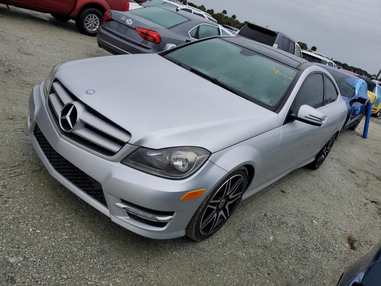 2013 Mercedes-Benz C-klasse VIN WDDGJ5HB0DF959342