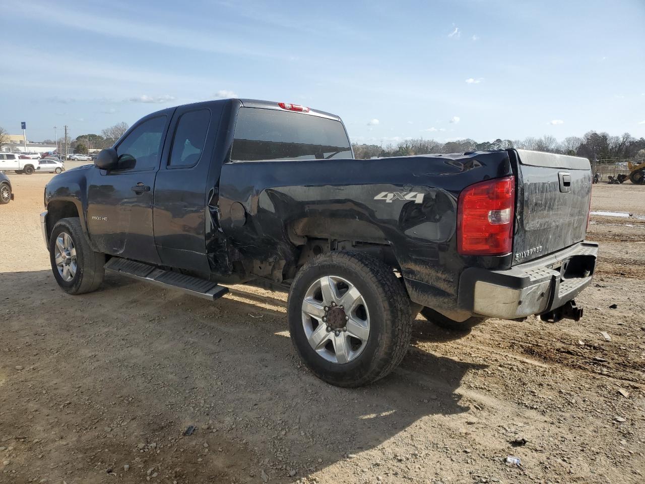 2013 Chevrolet Silverado VIN 1GC2KVCGXDZ206100 Copart auction photo, side / rear end damage thumbnail 2
