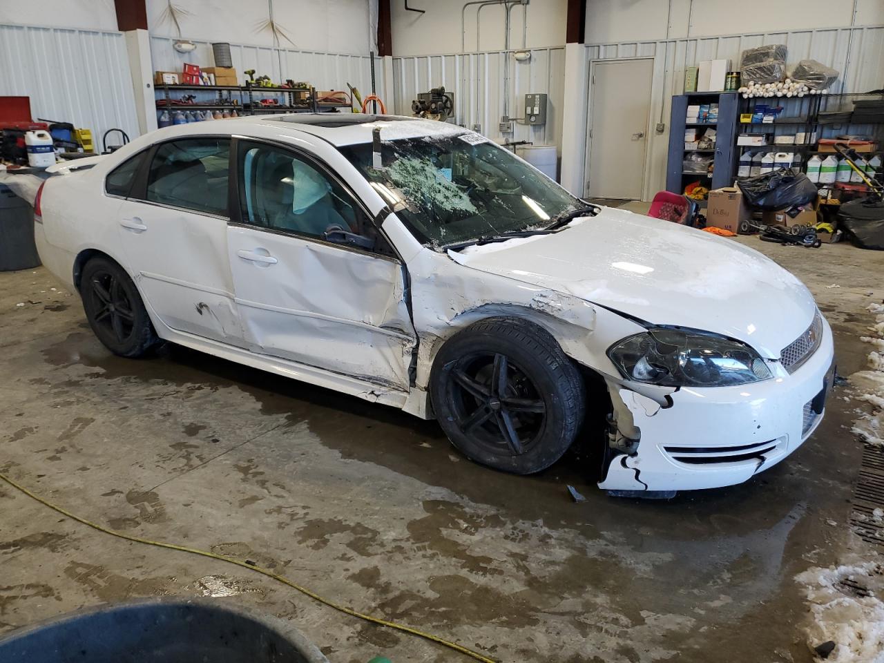 2014 Chevrolet Impala VIN 2G1WB5E38E1122551 Copart auction photo, front end / side damage thumbnail 4