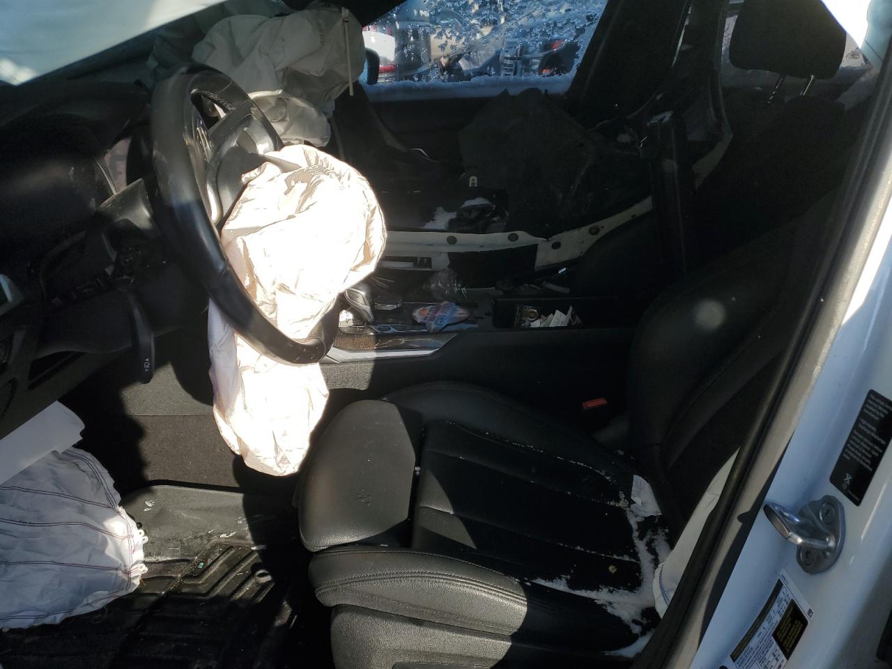 2019 BMW 3er VIN WBA5R7C57KAJ86710 Copart auction photo, front end damage thumbnail 7