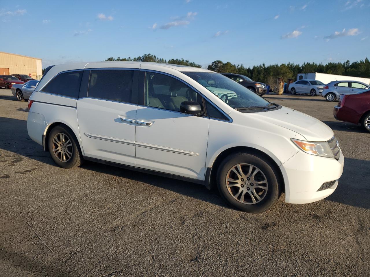 2013 Honda Odyssey VIN 5FNRL5H62DB084057 Copart auction photo, mechanical damage thumbnail 4