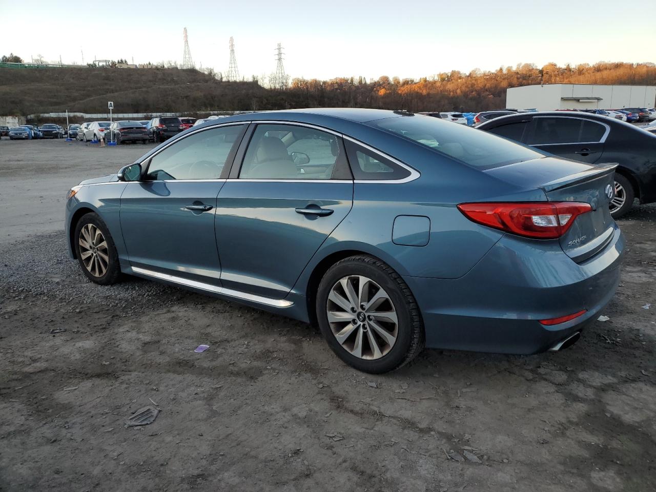 2015 Hyundai Sonata VIN 5NPE34AF9FH083446 Copart auction photo, front end damage thumbnail 2