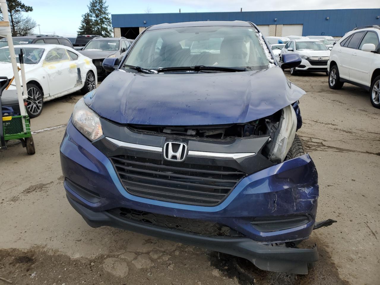 2017 Honda HR-V VIN 3CZRU6H35HG707240 Copart auction photo, front end damage thumbnail 5