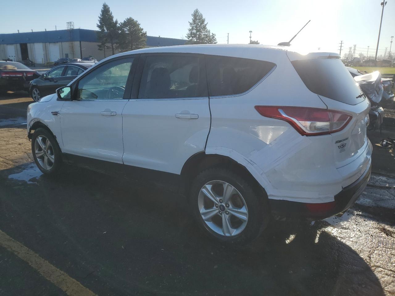 2014 Ford Escape VIN 1FMCU0GX7EUB07224 Copart auction photo, front end / rear end damage thumbnail 2