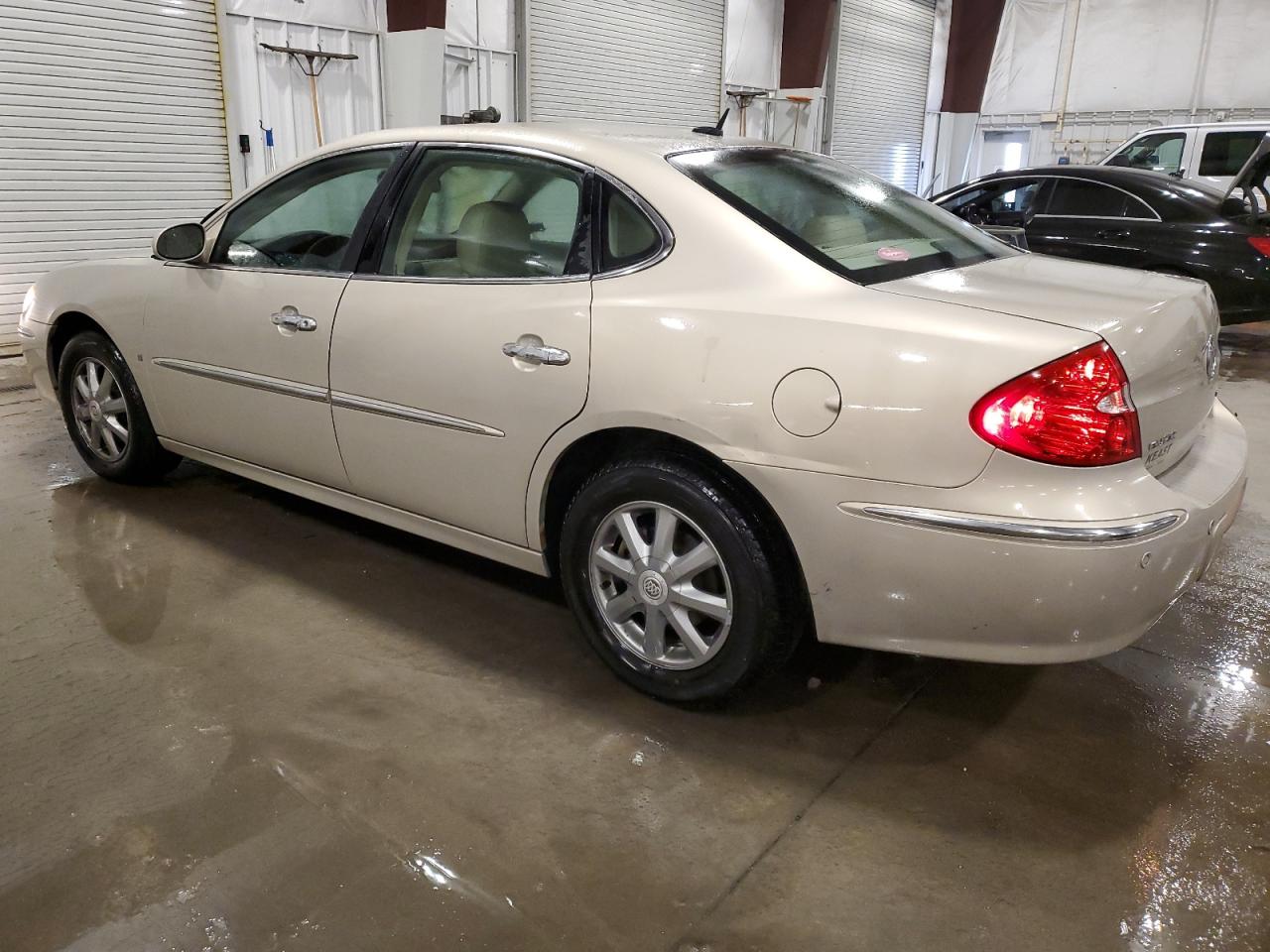 2008 Buick LaCrosse VIN 2G4WD582981369081 Copart auction photo, front end / rear end damage thumbnail 2