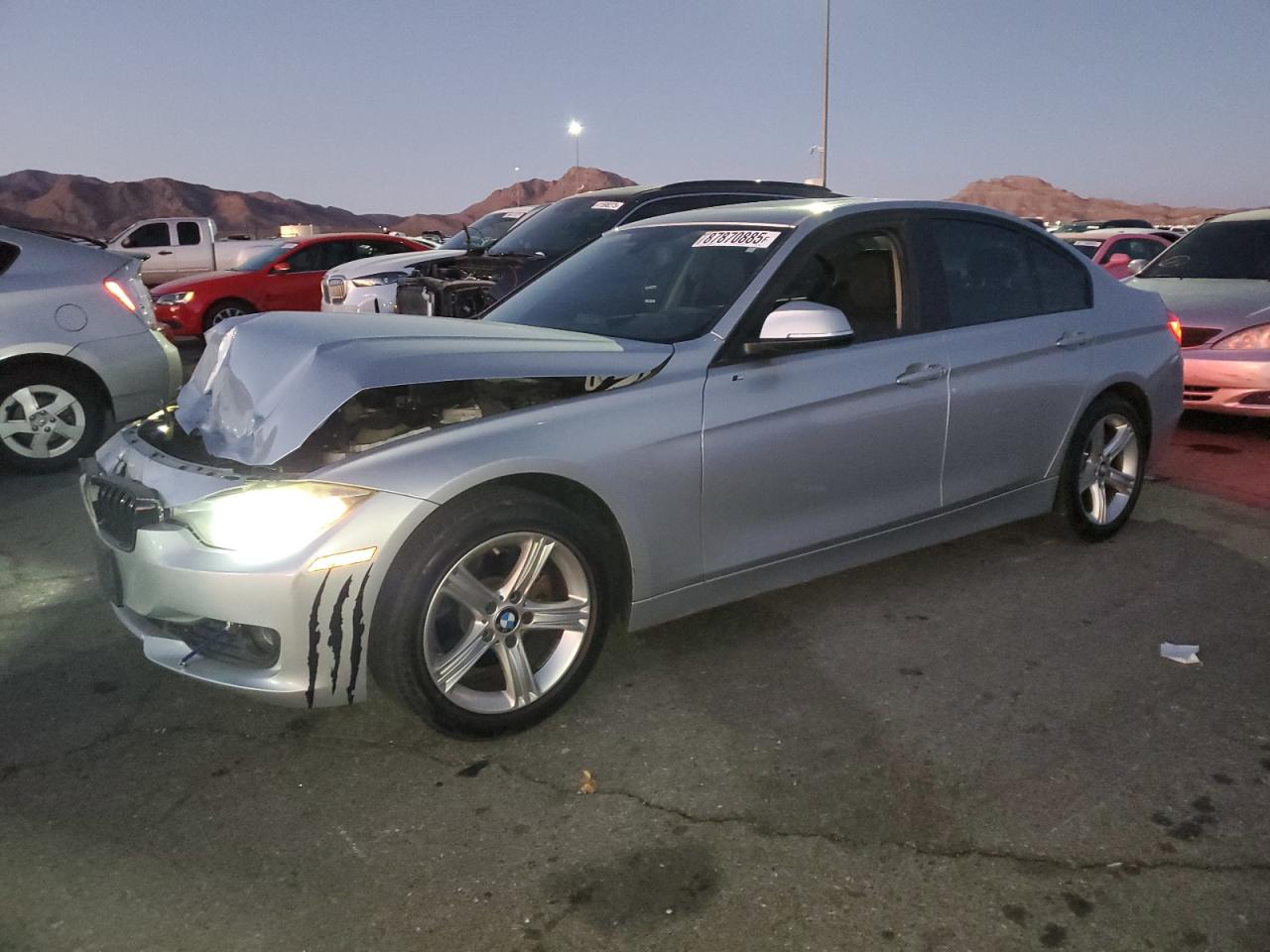 2014 BMW 3er VIN WBA3C1C59EK109891