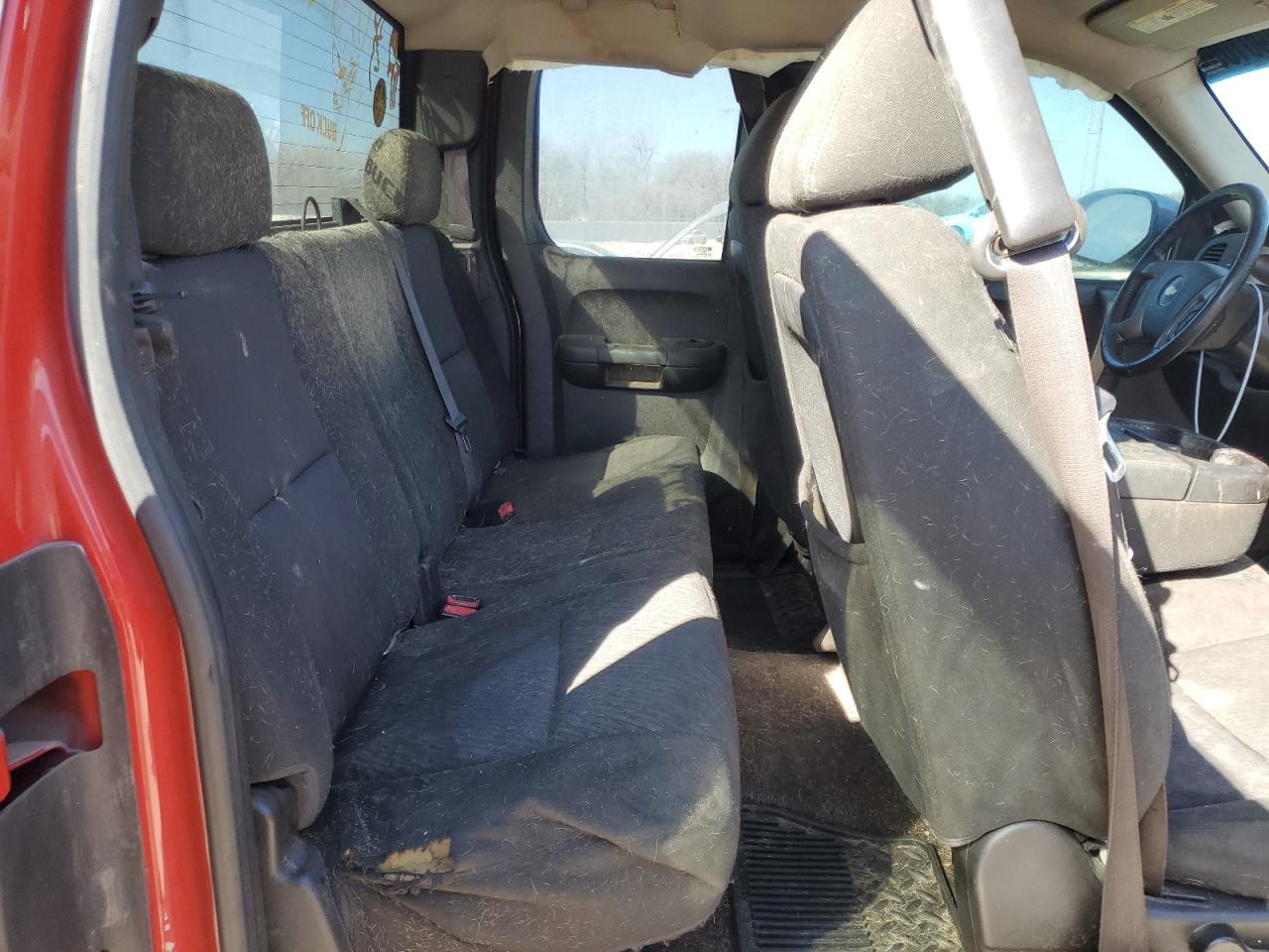 2013 Chevrolet Silverado VIN 1GCRCSE01DZ136903 Copart auction photo, side / front end damage thumbnail 10