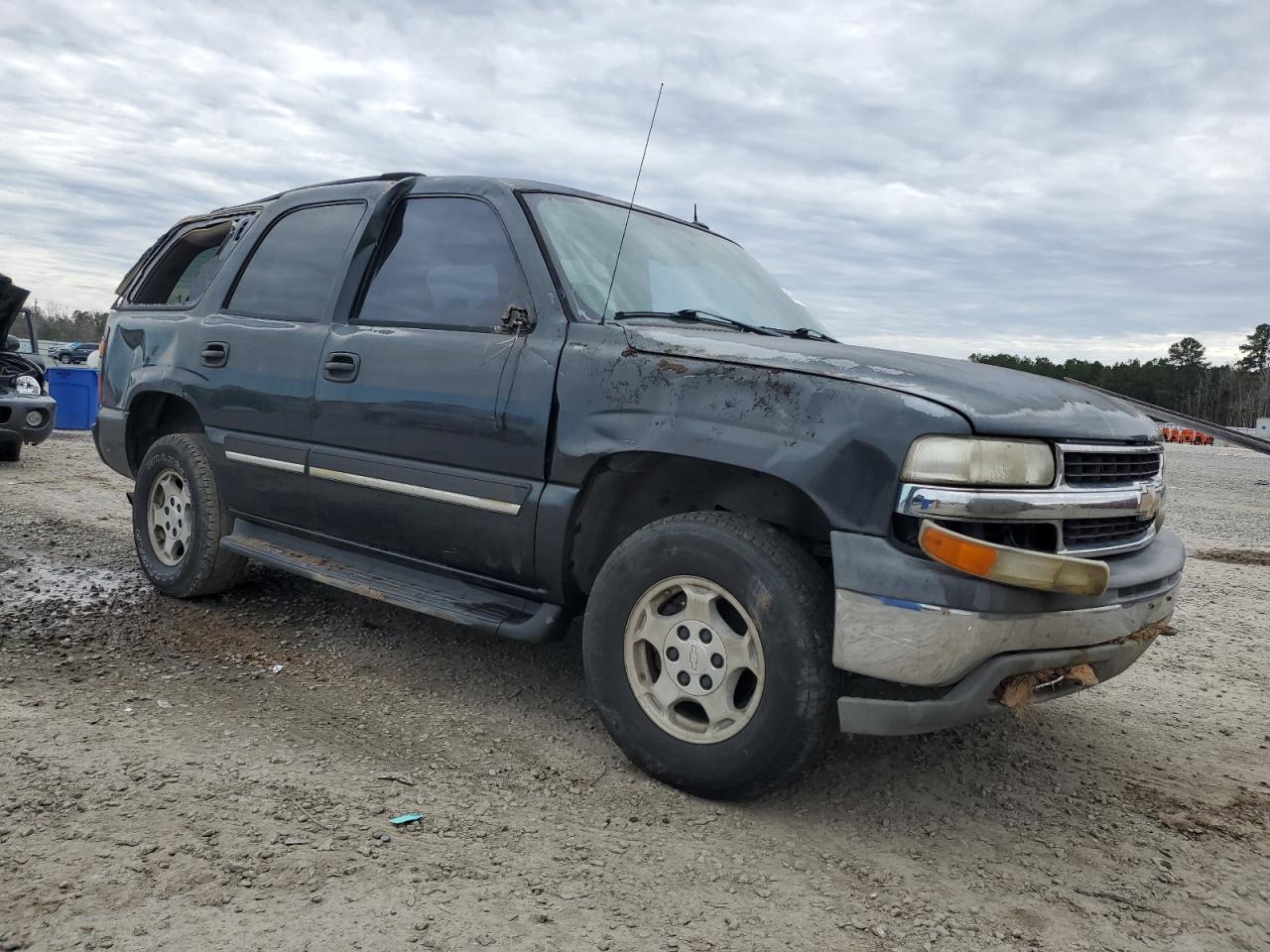 2005 Chevrolet Tahoe VIN 1GNEK13T15J158349 Copart auction photo, side damage thumbnail 4