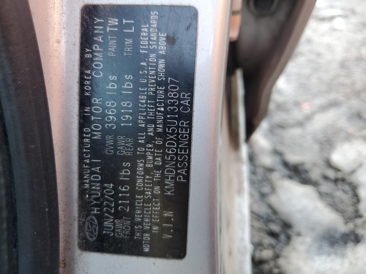2005 Hyundai Elantra VIN KMHDN56DX5U133807 Copart auction photo, all over damage thumbnail 12