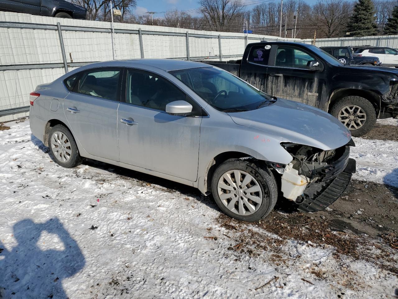 2015 Nissan Sentra VIN 3N1AB7AP4FY259028 Copart auction photo, front end damage thumbnail 4