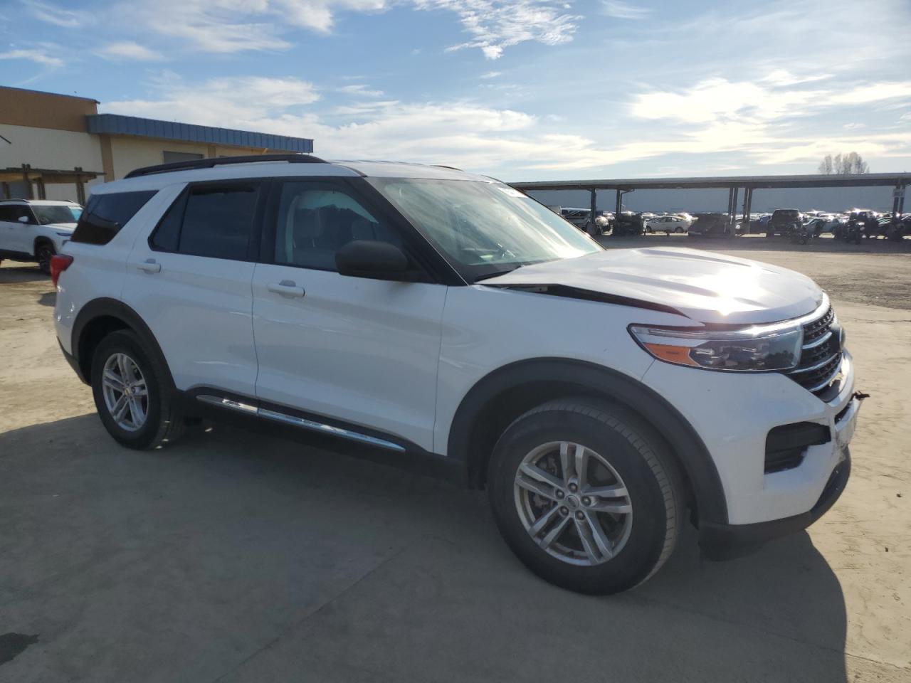 2020 Ford Explorer VIN 1FMSK8DHXLGC02594 Copart auction photo, front end / rear end damage thumbnail 4