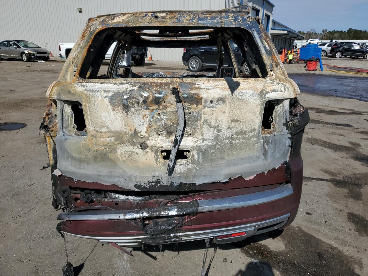 2016 GMC Acadia VIN 1GKKRTKD8GJ209737 Copart auction photo, burn damage thumbnail 6