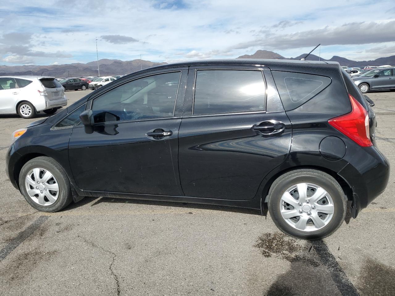 2015 Nissan Versa VIN 3N1CE2CP8FL408022 Copart auction photo, minor dent/scratches damage thumbnail 2