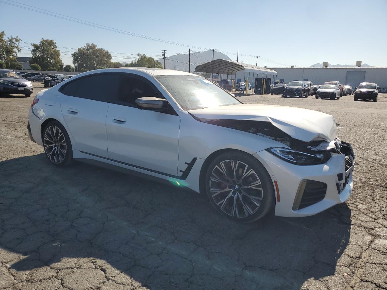 2022 BMW 4er VIN WBA13AW05NFN16803 Copart auction photo, front end damage thumbnail 4