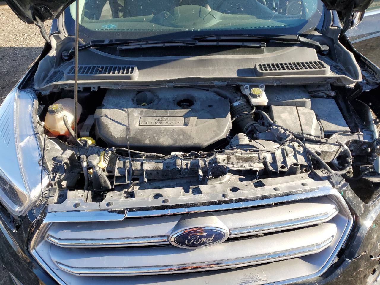 2017 Ford Escape VIN 1FMCU9G97HUC66724 Copart auction photo, front end damage thumbnail 12