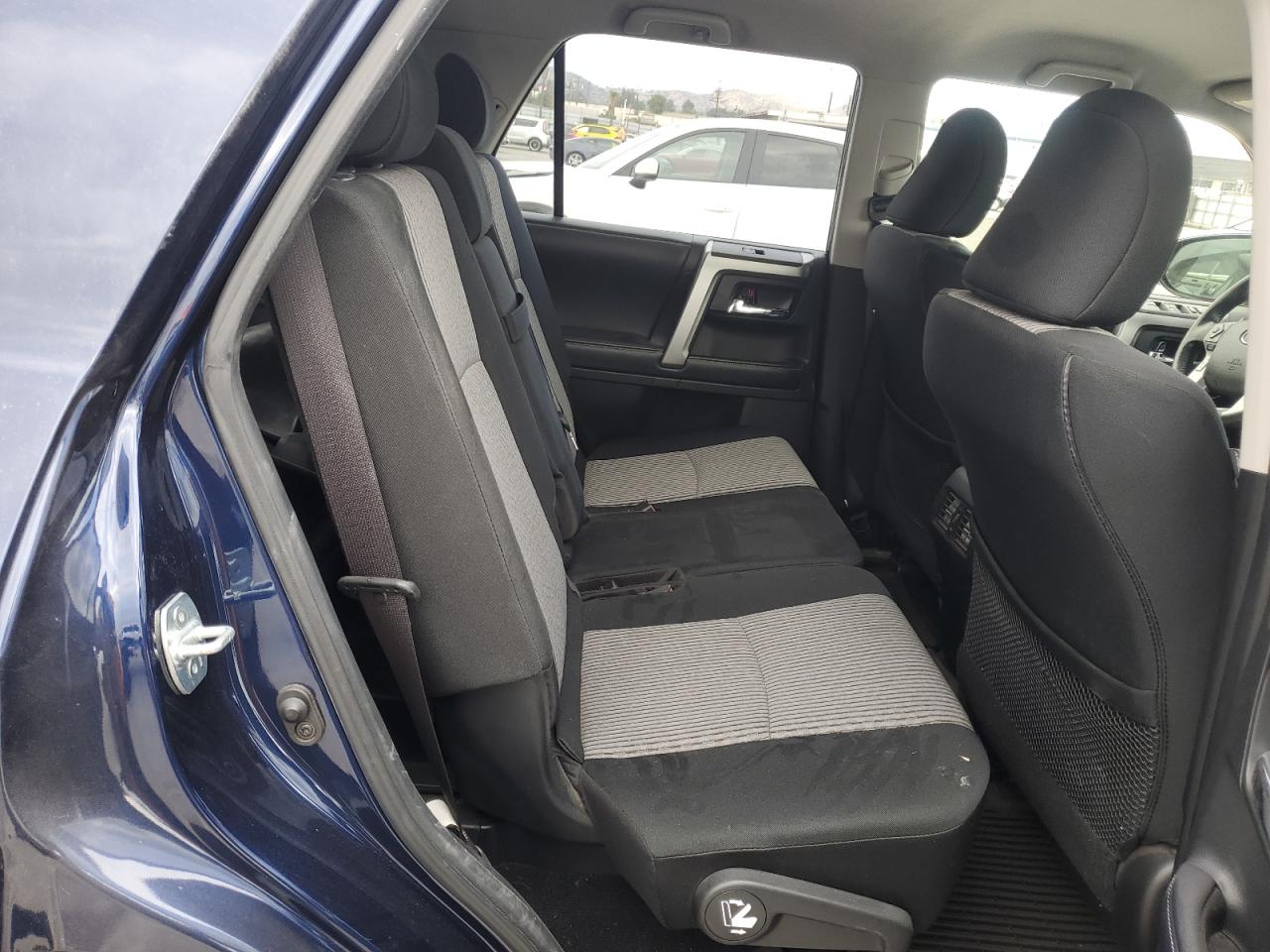 2018 Toyota 4Runner VIN JTEZU5JR3J5182167 Copart auction photo, rear end / side damage thumbnail 11