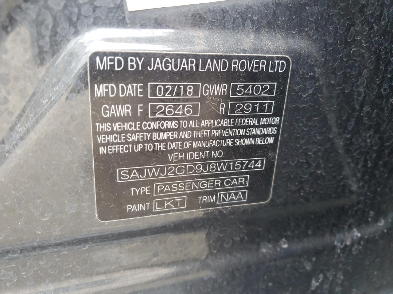 2018 Jaguar XJ VIN SAJWJ2GD9J8W15744 Copart auction photo, front end / undercarriage damage thumbnail 12