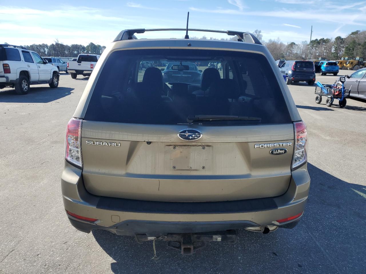 2009 Subaru Forester VIN JF2SH64689H708113 Copart auction photo, all over damage thumbnail 6
