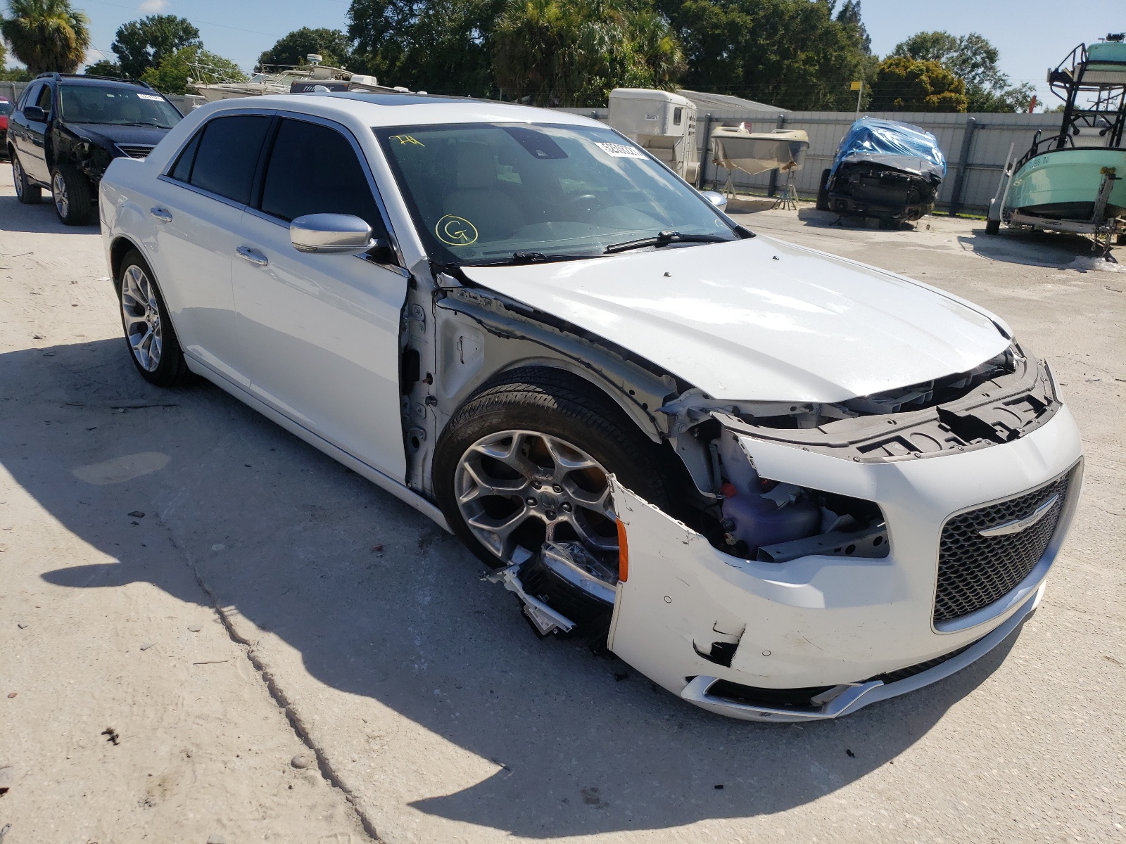 2016 Chrysler 300 VIN 2C3CCAPT6GH161537