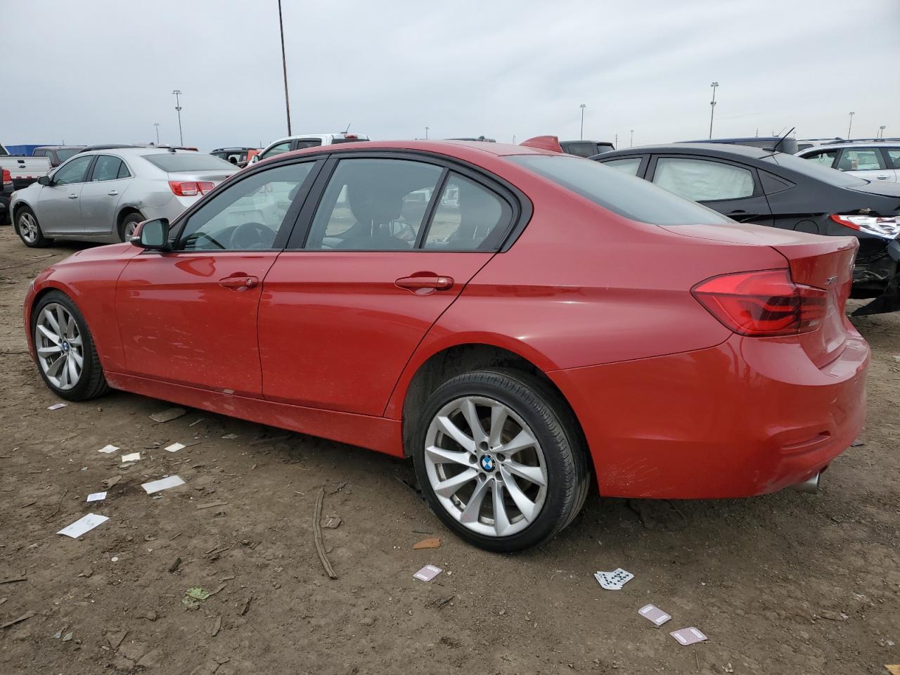2018 BMW 3er VIN WBA8E5G57JNU47932 Copart auction photo, front end damage thumbnail 2