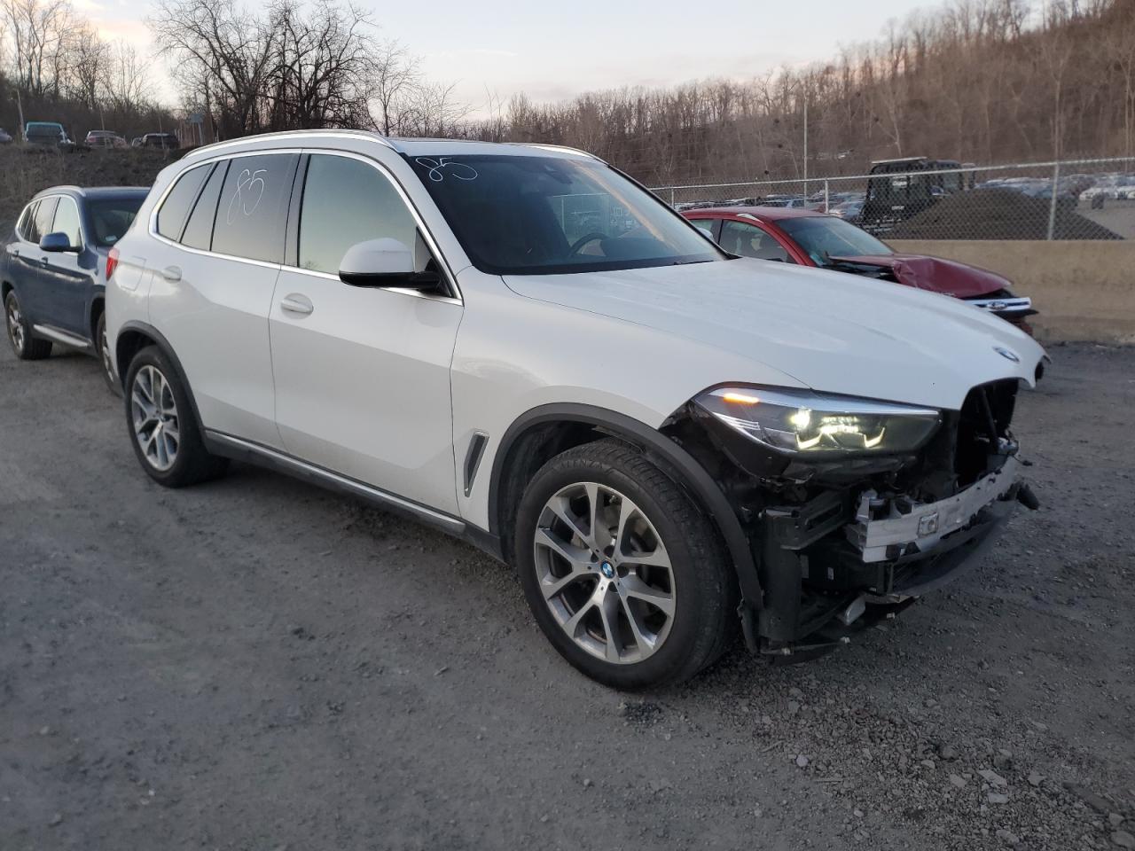 2019 BMW X5 VIN 5UXCR6C54KLL65164 Copart auction photo, front end damage thumbnail 4