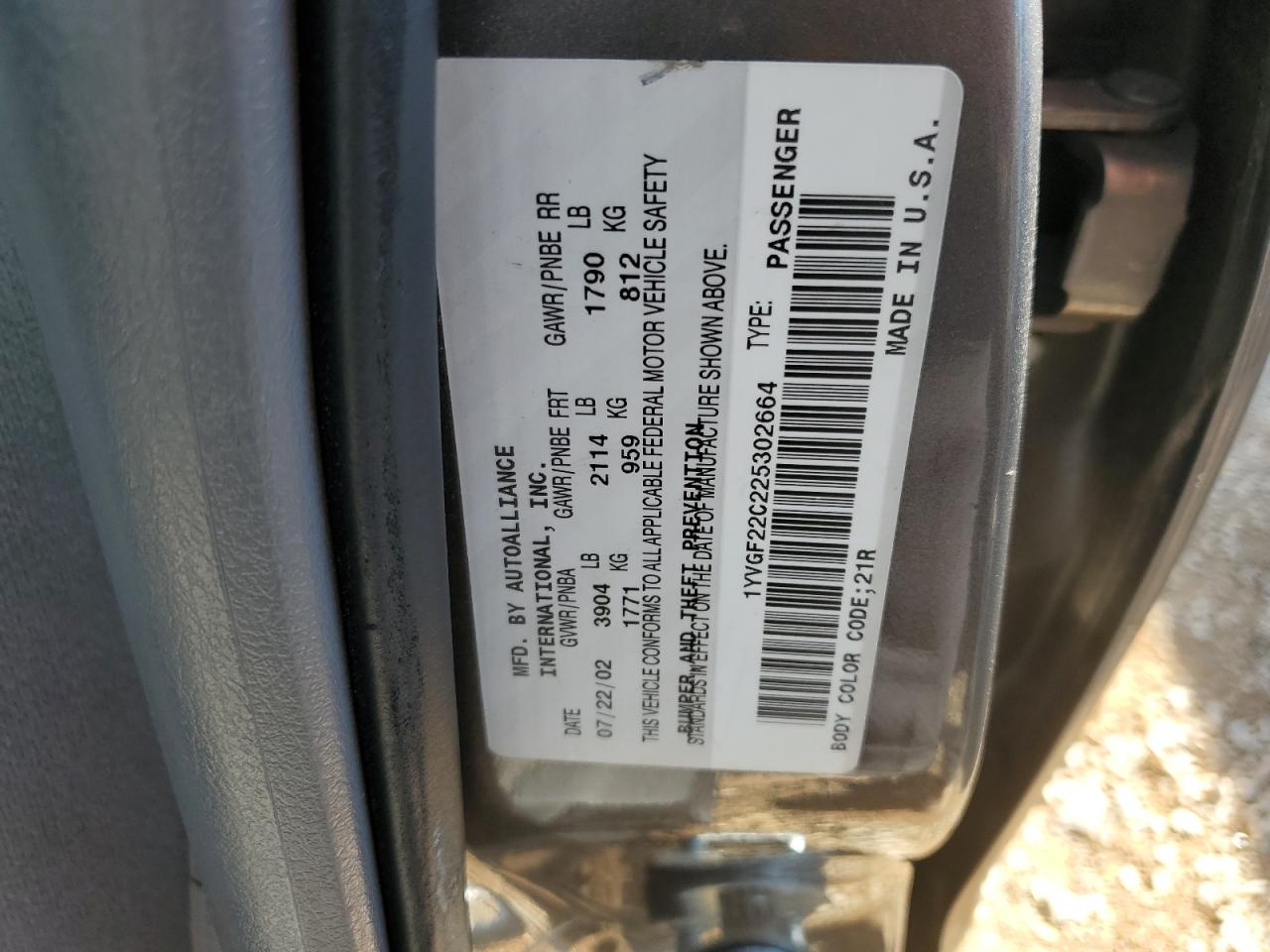 2002 Mazda 626 VIN 1YVGF22C225302664 Copart auction photo, front end / side damage thumbnail 13