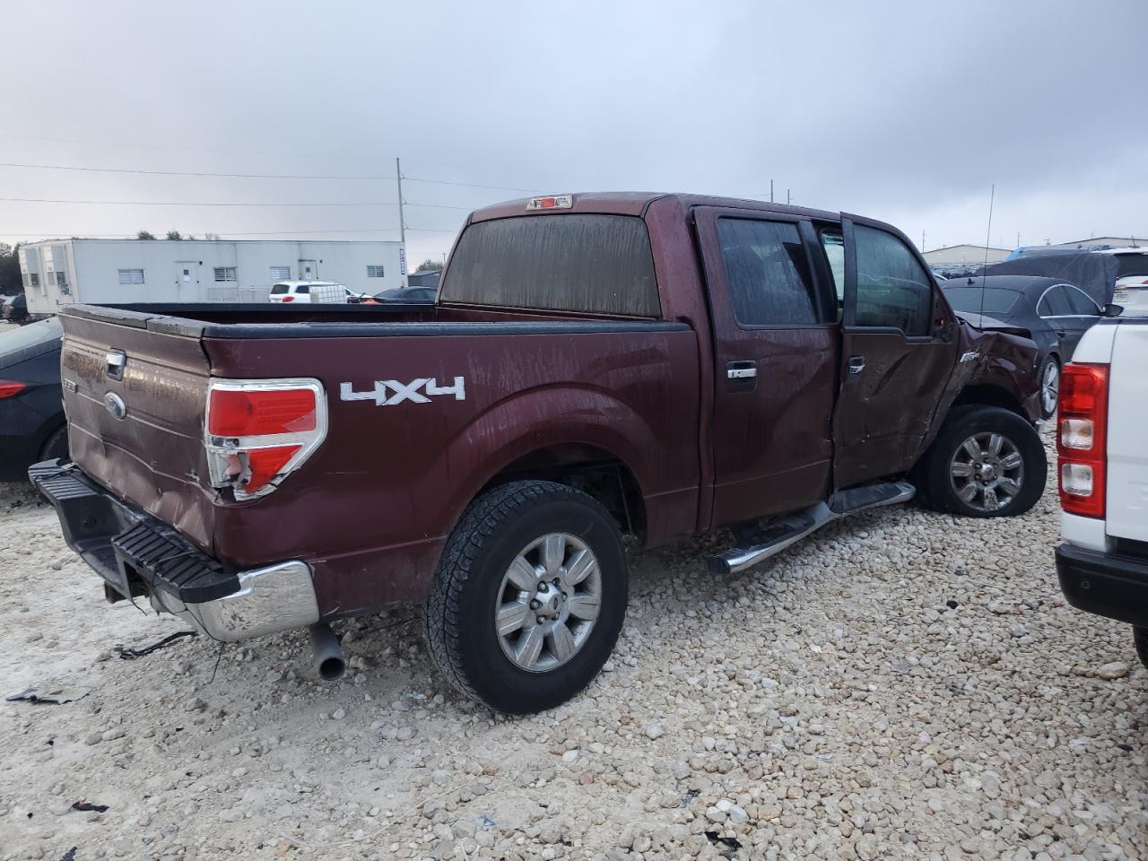 2010 Ford F-150 VIN 1FTEW1E81AKE58371 Copart auction photo, all over damage thumbnail 3