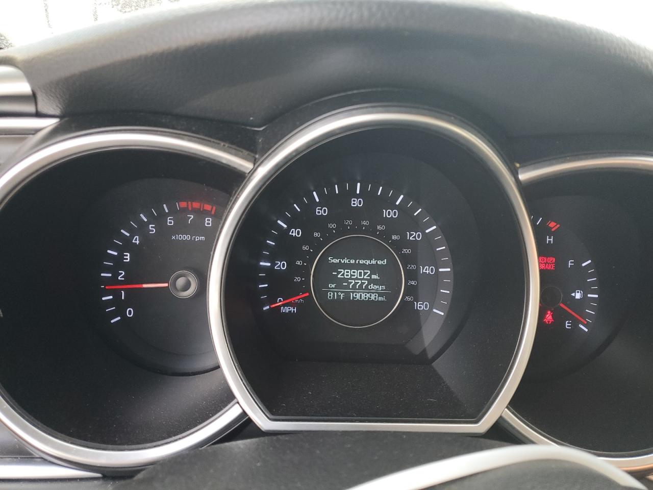 2015 KIA Optima VIN 5XXGM4A75FG380689 Copart auction photo, front end / minor dent/scratches damage thumbnail 9