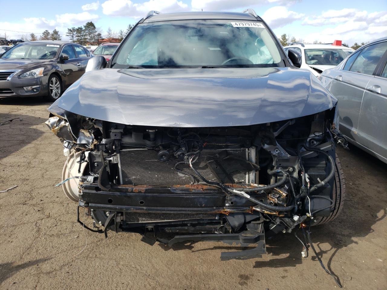 2015 Nissan Rogue VIN KNMAT2MV8FP516202 Copart auction photo, front end / minor dent/scratches damage thumbnail 5