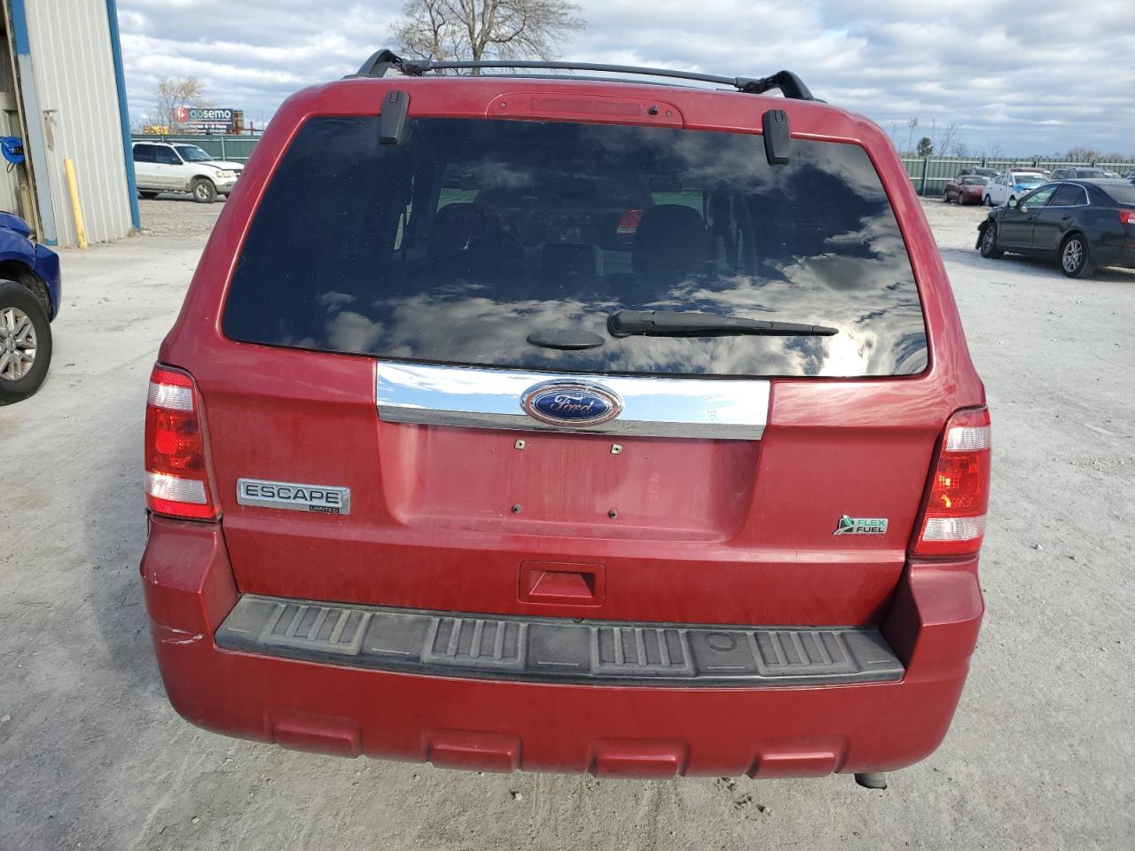 2011 Ford Escape VIN 1FMCU0EG2BKB24619 Copart auction photo, side damage thumbnail 6