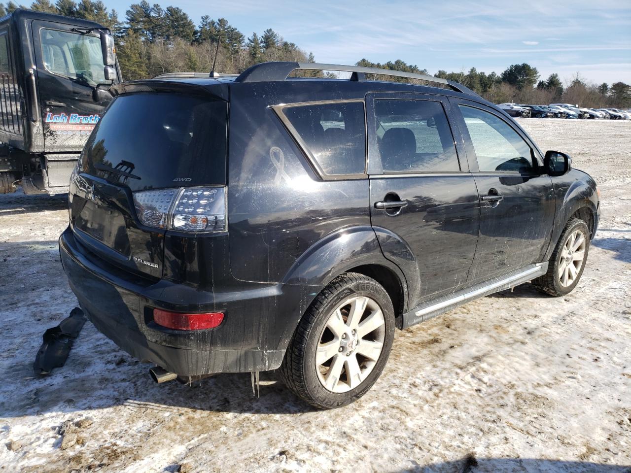 2011 Mitsubishi Outlander VIN JA4JT3AW1BU037533 Copart auction photo, front end damage thumbnail 3
