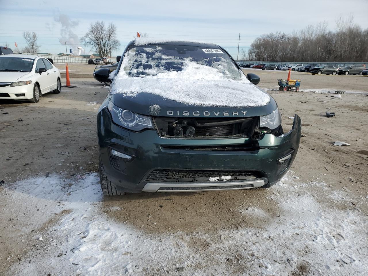 2017 Land Rover Discovery VIN SALCR2BG6HH666634 Copart auction photo, front end damage thumbnail 5