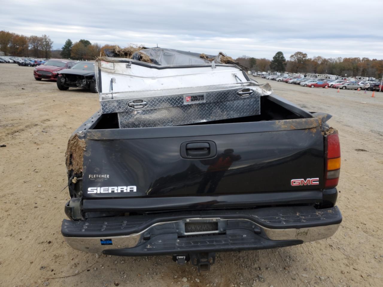 2005 GMC Sierra VIN 2GTEK13T751179435 Copart auction photo, all over / rollover damage thumbnail 6