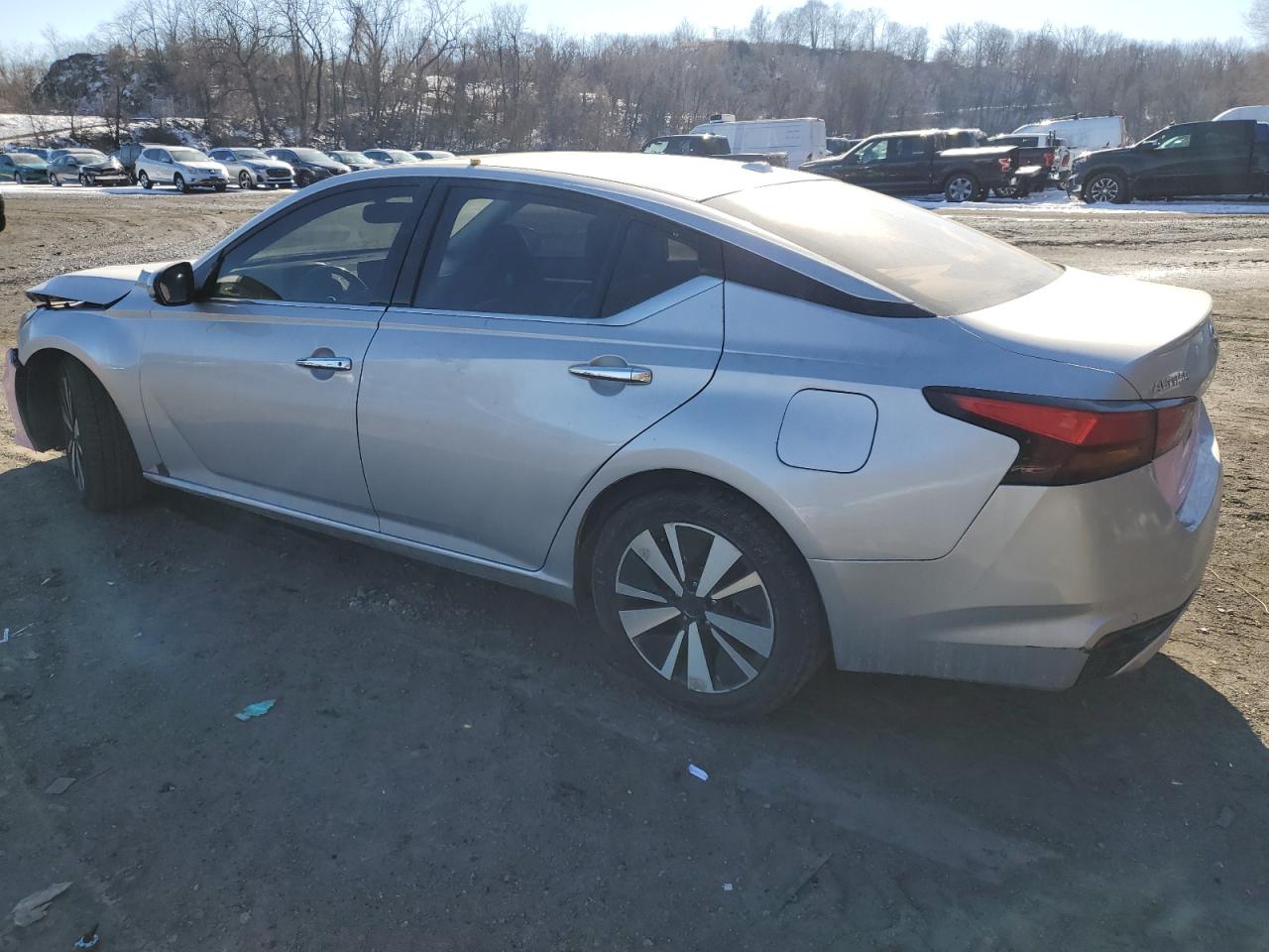 2019 Nissan Altima VIN 1N4BL4EVXKC152631 Copart auction photo, front end / minor dent/scratches damage thumbnail 2