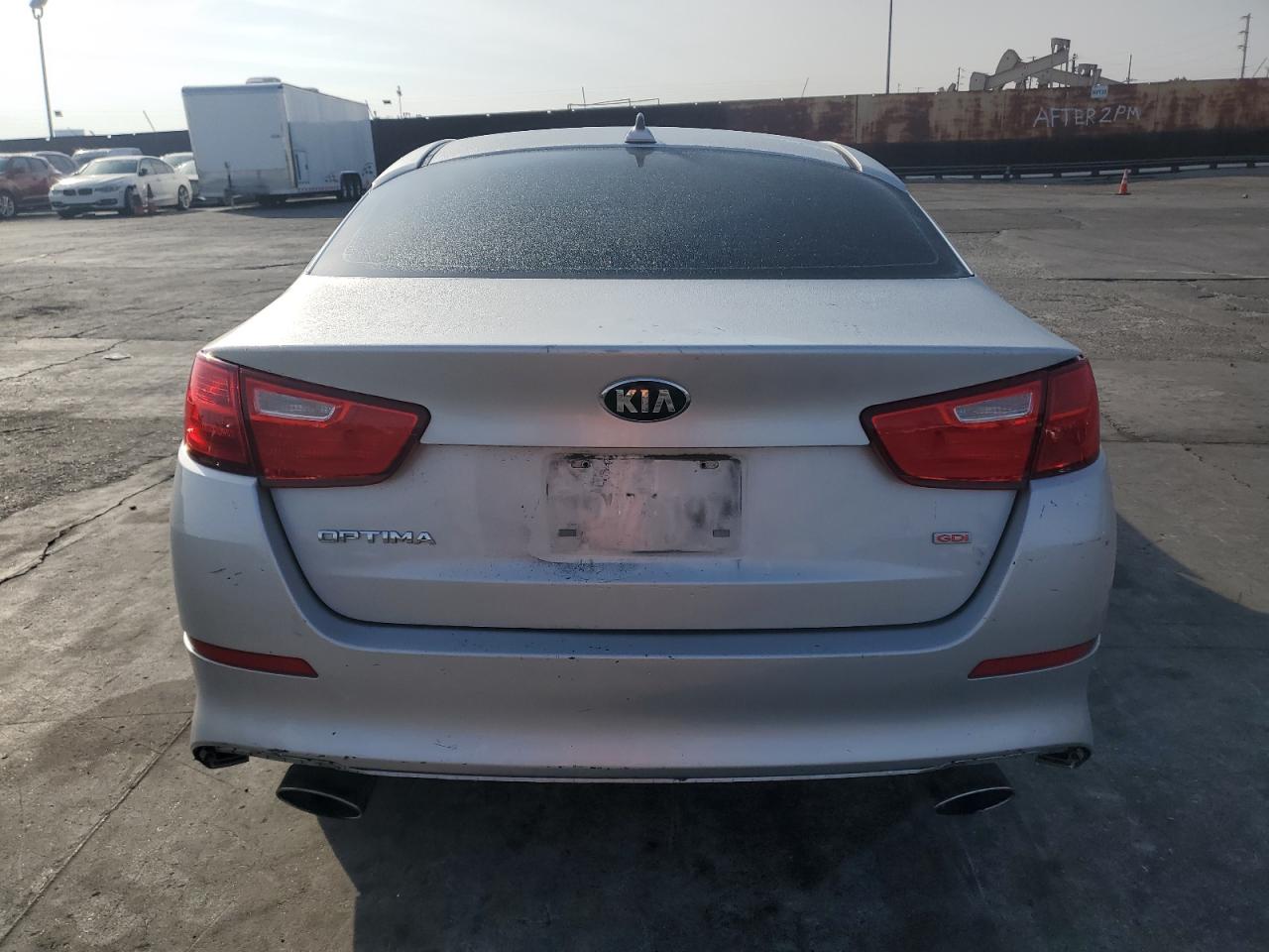 2015 KIA Optima VIN 5XXGM4A78FG420344 Copart auction photo, front end / rear end damage thumbnail 6