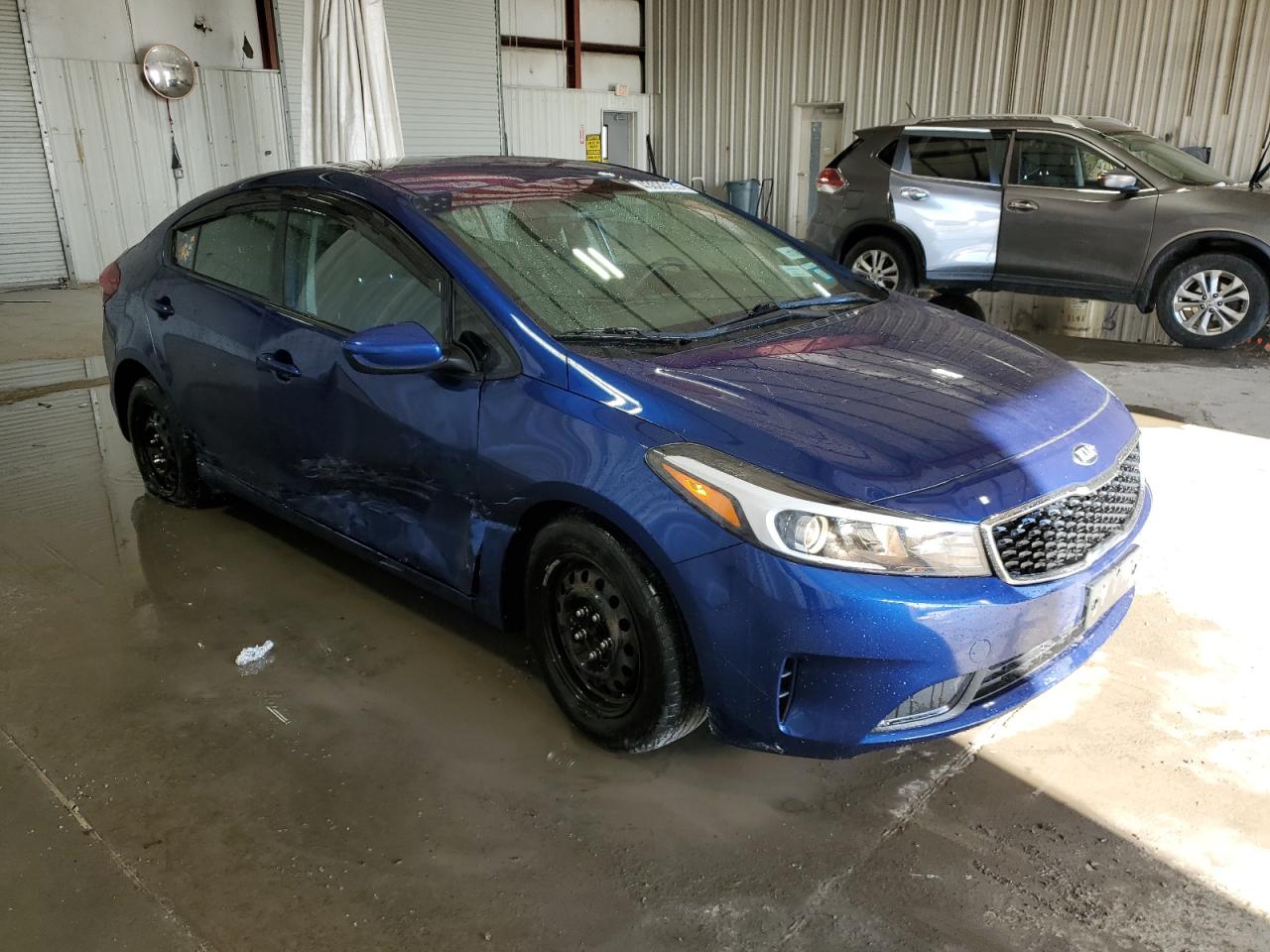 2018 KIA Forte VIN 3KPFK4A7XJE255299 Copart auction photo, side damage thumbnail 4