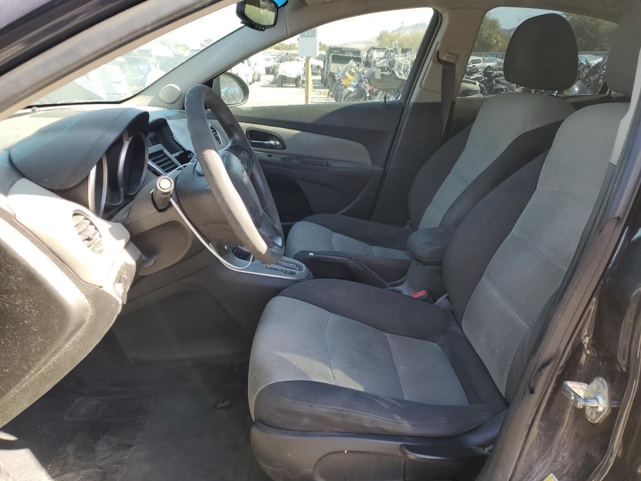2016 Chevrolet Cruze VIN 1G1PC5SH9G7197315 Copart auction photo, vandalism damage thumbnail 7