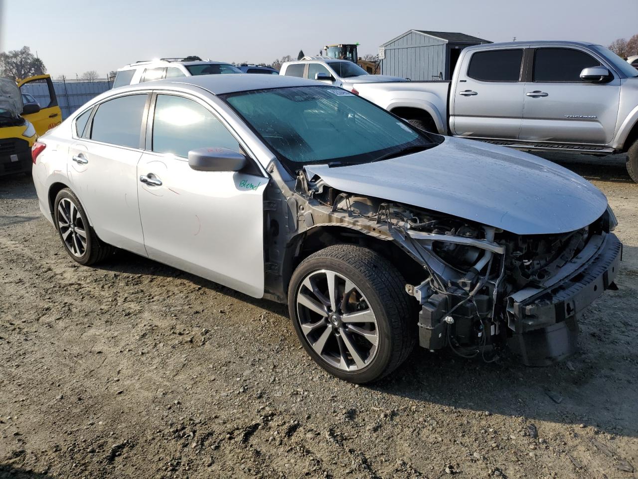 2016 Nissan Altima VIN 1N4AL3AP9GC204335 Copart auction photo, front end damage thumbnail 4