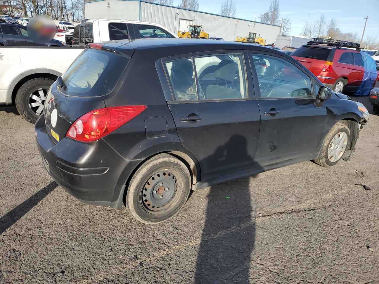 2011 Nissan Versa VIN 3N1BC1CP7BL382499 Copart auction photo, front end damage thumbnail 3