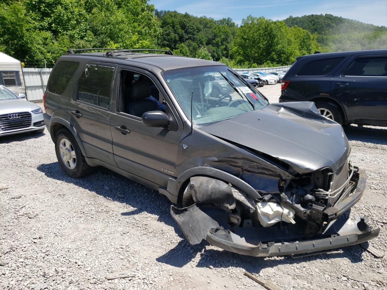 2002 Ford Escape VIN 1FMYU04152KB00852 Copart auction photo, front end damage thumbnail 4