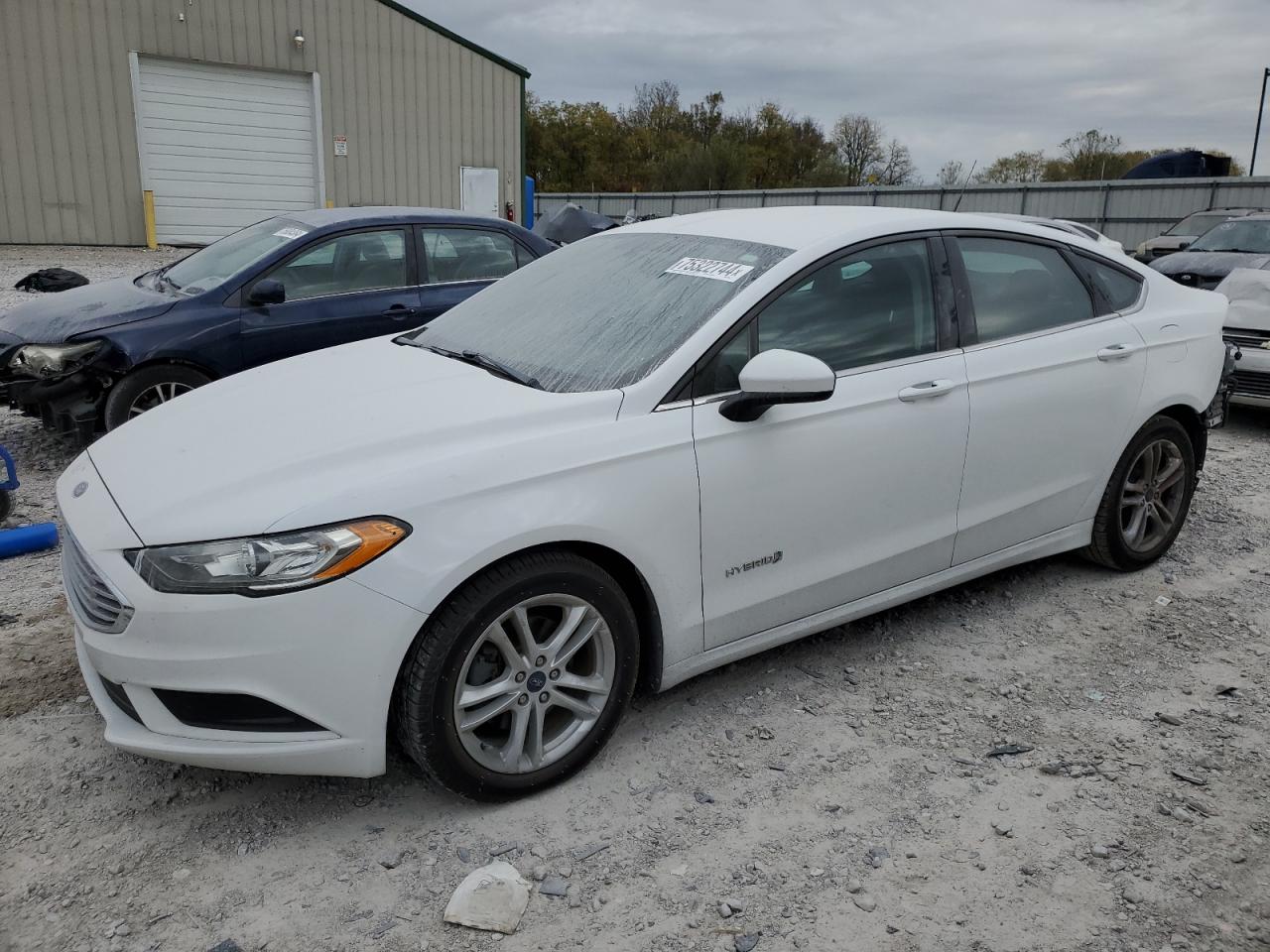 2018 Ford Fusion VIN 3FA6P0LUXJR239325