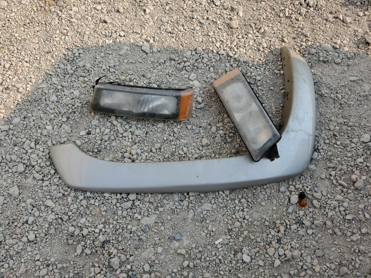 2006 Chevrolet Silverado VIN 1GCHK23D46F190091 Copart auction photo, front end / undercarriage damage thumbnail 12
