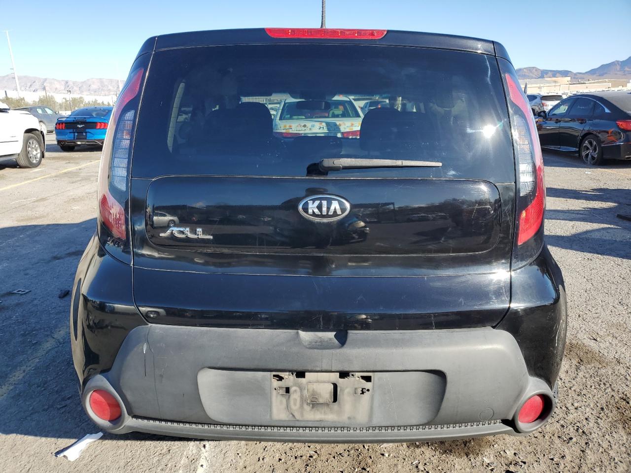 2016 KIA Soul VIN KNDJN2A25G7347892 Copart auction photo, vandalism / front end damage thumbnail 6